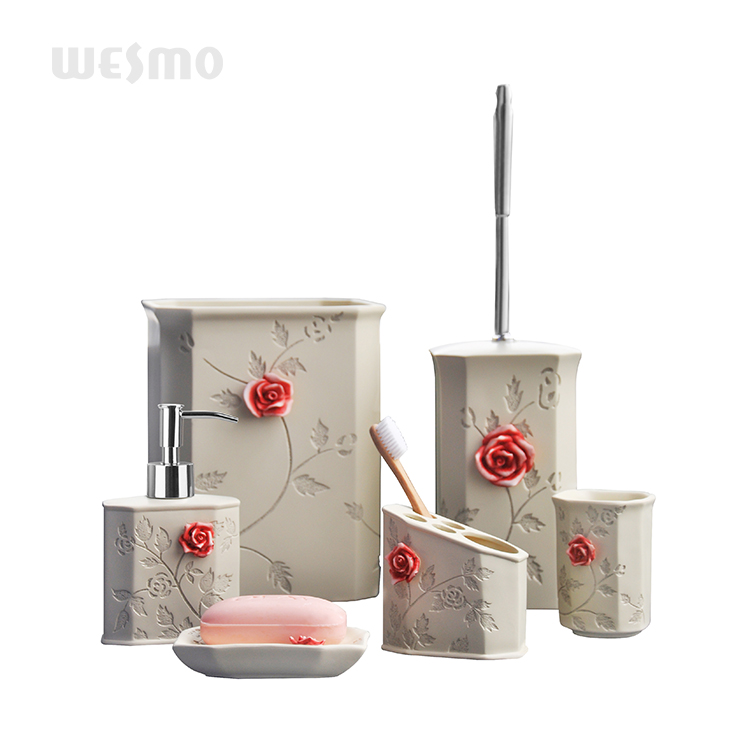 Wholesale Household Elegant Polyresin Floral Bathroom Accessories Set Western